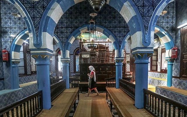 A tourist visits El Ghriba, the oldest synagogue in Africa, on the Island of Djerba, southern Tunisia, October 29, 2015. (AP/Mosa'ab Elshamy)