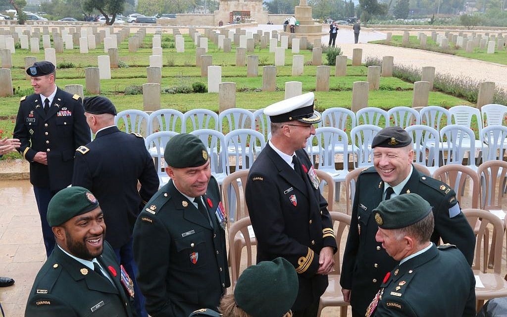 A memorial ceremony at the British military cemetery on Mount Scopus in Jerusalem (Shmuel Bar-Am)