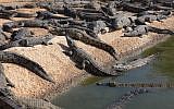 An illustrative photo of a crocodile farm in the Arava Desert, Israel, November 21, 2011 (Liron Almog/Flash90)