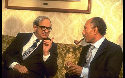Yitzhak Navon with Egyptian President Anwar Sadat in 1980. (photo credit: GPO)