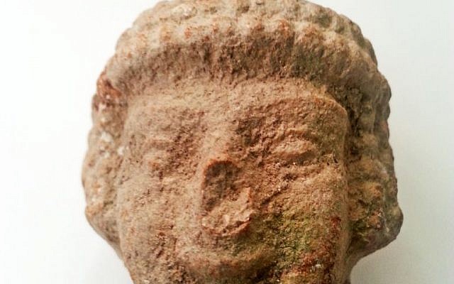 The head of an Iron Age statuette found by an 8-year-old while walking near Tel Beit Shemesh. (Alexander Glick, courtesy of Israel Antiquities Authority)