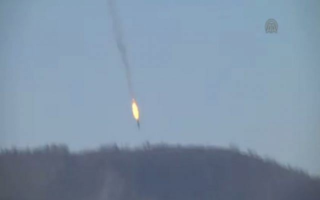A Russian jet plunges to the ground after being shot down by Turkey near the border with Syria on November 24, 2015. (screen capture: Anadolu Agency) A Russian jet plunges to the ground after being shot down by Turkey near the border with Syria on November 24, 2015. (screen capture: Anadolu Agency)