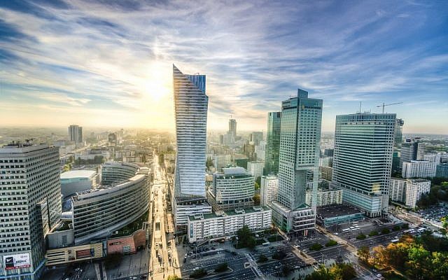 Warsaw skyline (Pixabay) Warsaw skyline (Pixabay)