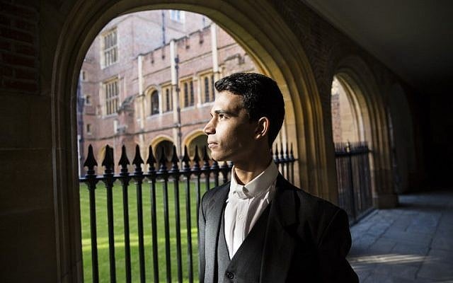 Libyan-born student Ammar Mustapha poses for a photograph at Eton College, in Eton, west of London, on October 1, 2015. (AFP PHOTO / JACK TAYLOR) Libyan-born student Ammar Mustapha poses for a photograph at Eton College, in Eton, west of London, on October 1, 2015. (AFP PHOTO / JACK TAYLOR)