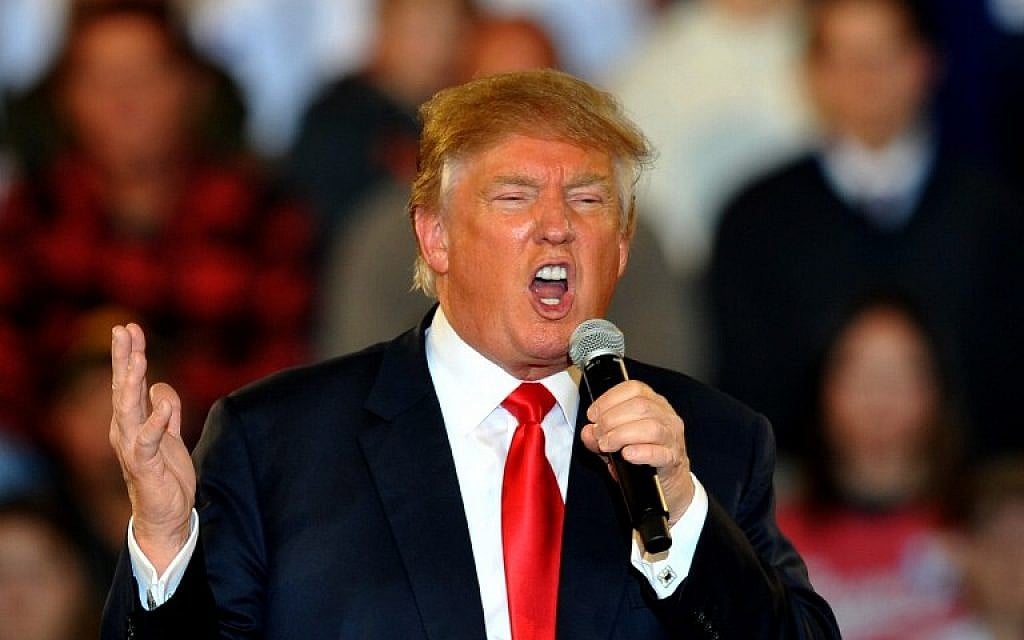 Republican presidential candidate Donald Trump speaks at a town hall style campaign rally in Des Moines, Iowa, December 11, 2015. (Steve Pope/Getty Images)