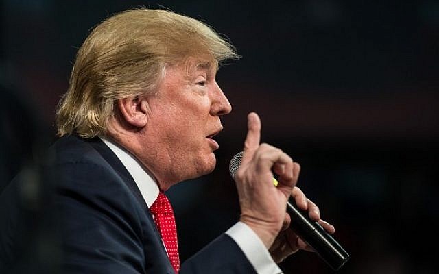 Republican presidential candidate Donald Trump speaks to the crowd at a town hall meeting, Aiken, South Carolina, December 12, 2015. (Sean Rayford/Getty Images/AFP) Republican presidential candidate Donald Trump speaks to the crowd at a town hall meeting, Aiken, South Carolina, December 12, 2015. (Sean Rayford/Getty Images/AFP)