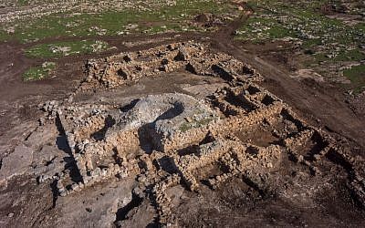 Aerial photograph of the 2,700-year-old farmhouse found near Rosh Ha'ayin (Griffin Aerial Imaging)