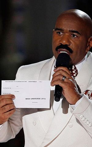 Steve Harvey holds up the card showing the winners after he incorrectly announced Miss Colombia Ariadna Gutierrez as the winner at the Miss Universe pageant on Sunday, Dec. 20, 2015, in Las Vegas. Miss Philippines Pia Alonzo Wurtzbach was named Miss Universe. (AP Photo/John Locher) Steve Harvey holds up the card showing the winners after he incorrectly announced Miss Colombia Ariadna Gutierrez as the winner at the Miss Universe pageant on Sunday, Dec. 20, 2015, in Las Vegas. Miss Philippines Pia Alonzo Wurtzbach was named Miss Universe. (AP Photo/John Locher)