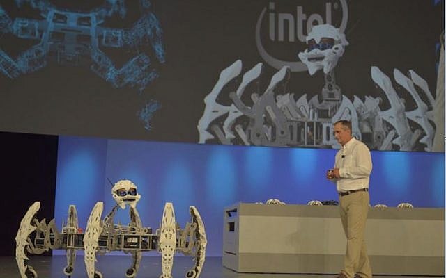Intel CEO Brian Krzanich controlling a hoard of spider bots with a wave of his hand, via Intel RealSense at the Intel Developer Forum, August 18, 2015 (Intel) Intel CEO Brian Krzanich controlling a hoard of spider bots with a wave of his hand, via Intel RealSense at the Intel Developer Forum, August 18, 2015 (Intel)