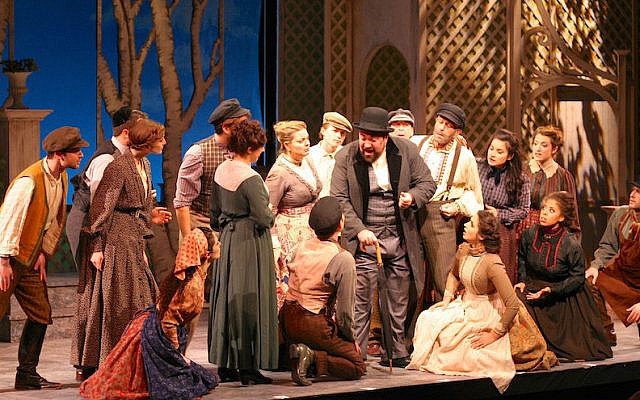 The National Yiddish Theatre Folksbiene’s 'Di Goldene Kale' ('The Golden Bride'), a 1923 operetta that’s playing at the Museum of Jewish Heritage in New York. (Ben Moody/JTA)