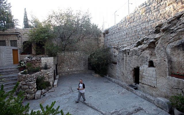 The Garden Tomb outside the walls of the Old City, Jerusalem. (Flash90/Yossi Zamir) The Garden Tomb outside the walls of the Old City, Jerusalem. (Flash90/Yossi Zamir)
