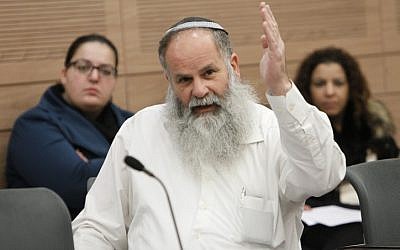 Nathan Nathanson at an Internal Affairs Committee meeting at the Knesset on December 30, 2013. (Miriam Alster/FLASH90)