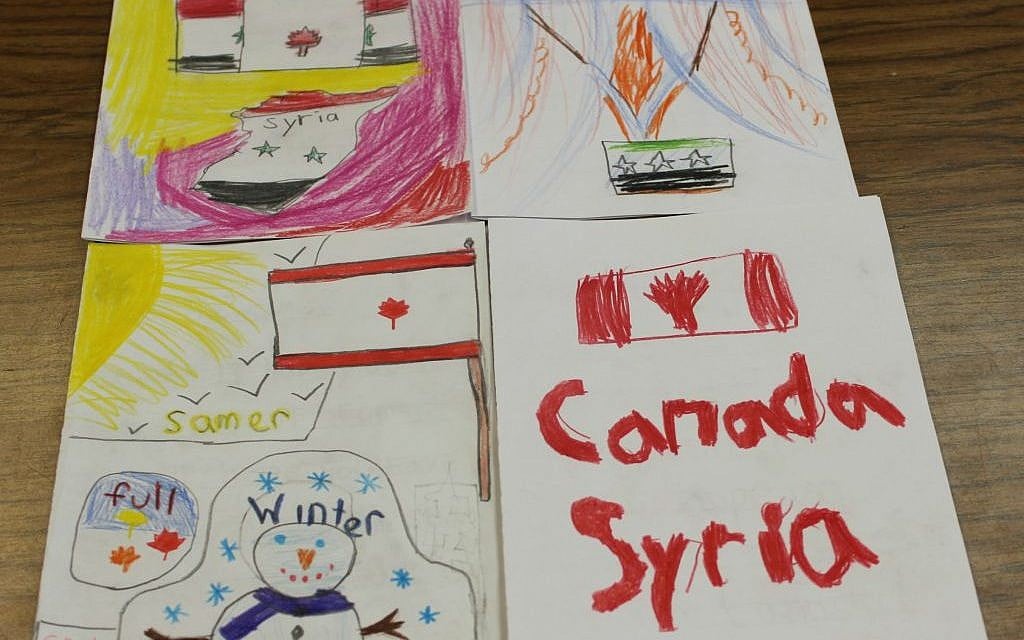Cards welcoming Syrian refugees created by students at Paul Penna Downtown Jewish Day School in Toronto, December 2015. (Courtesy) Cards welcoming Syrian refugees created by students at Paul Penna Downtown Jewish Day School in Toronto, December 2015. (Courtesy)