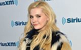 Actress Abigail Breslin visiting SiriusXM Studios in New York City, Oct. 5, 2015. (JTA/Slaven Vlasic/Getty Images)
