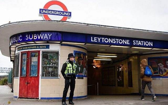 A police officer stands guard outside Leytonstone station in north London on December 6, 2015 (AFP/Leon Neal) A police officer stands guard outside Leytonstone station in north London on December 6, 2015 (AFP/Leon Neal)