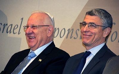 President Reuven Rivlin and Rabbi Rick Jacobs, the head of the Union for Reform Judaism, attend a meeting of American Jewish religious leaders in New York, Dec. 11, 2015. (Courtesy of the Union for Reform Judaism) President Reuven Rivlin and Rabbi Rick Jacobs, the head of the Union for Reform Judaism, attend a meeting of American Jewish religious leaders in New York, Dec. 11, 2015. (Courtesy of the Union for Reform Judaism)