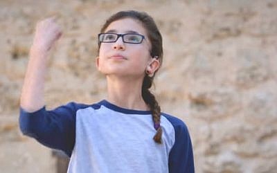 Still from a video of individuals reciting the 'Shema' prayer in sign language ahead of 'Shabbat Accessibility in Synagogues' (YouTube screen cap)