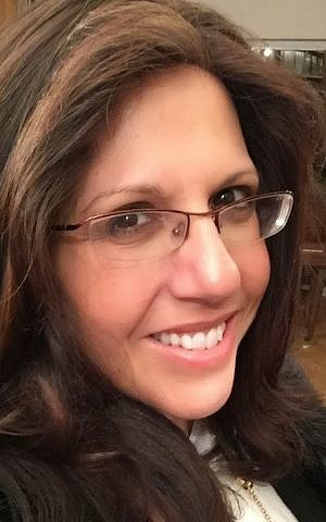 Yael Simon (YouTube)