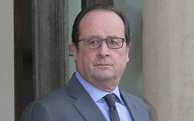 French President Francois Hollande at the Elysee Palace, Paris, January 11, 2016. (AFP/JACQUES DEMARTHON)