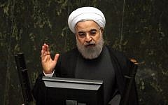 Iranian President Hassan Rouhani delivers a speech to parliament before presenting the proposed annual budget in the capital Tehran, January 17, 2016. (AFP/ATTA KENARE)