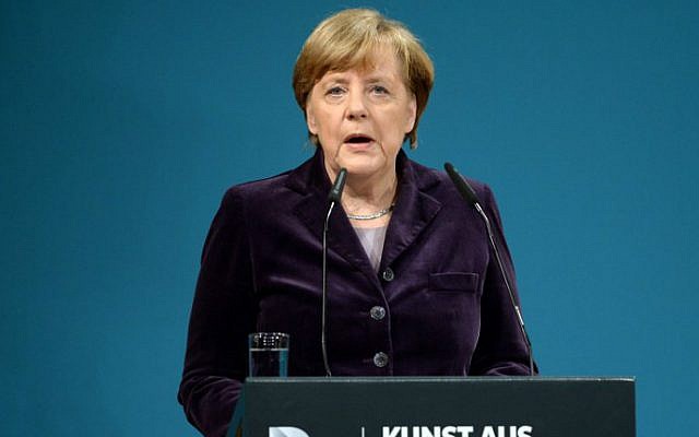 German chancellor Angela Merkel speaks on January 25, 2016 in Berlin during the opening of the exhibition 'Art from the Holocaust -100 Works from the Yad Vashem Collection' (BRITTA PEDERSEN/POOL/AFP)