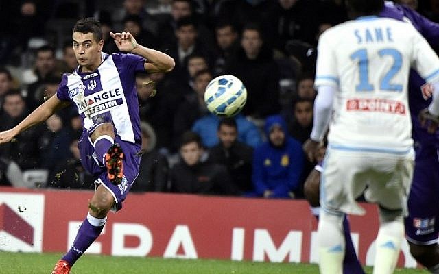Toulouse's French Tunisian forward Wissam Ben Yedder kicks the ball during the French League Cup football match between Toulouse and Marseille (OM) on January 13, 2016 at the municipal stadium in Toulouse, southwestern France. (Pascal Pavani/AFP) Toulouse's French Tunisian forward Wissam Ben Yedder kicks the ball during the French League Cup football match between Toulouse and Marseille (OM) on January 13, 2016 at the municipal stadium in Toulouse, southwestern France. (Pascal Pavani/AFP)