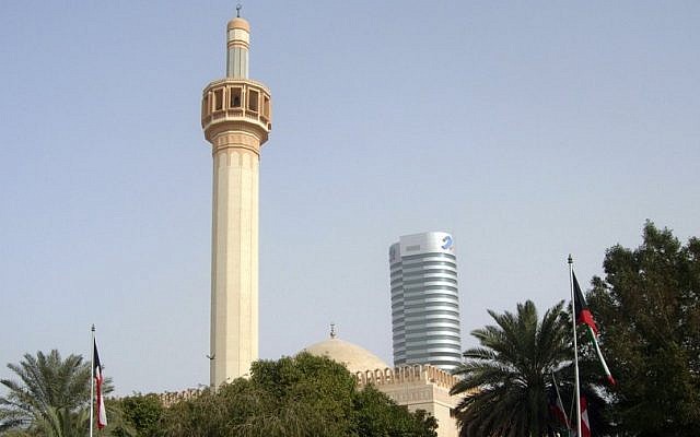 A view of the Safat neighborhood in Kuwait City, Kuwait. (Xiquinhosilva/Flikr CC BY-SA 2.0)