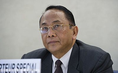 Makarim Wibisono addresses the UN's Human Rights Council on July 23, 2014. (UN/Violaine Martin)