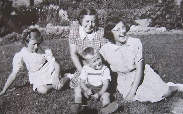 Dita Persson (center) with her Danish foster sister Gerda Dynessen (right) in 1940.