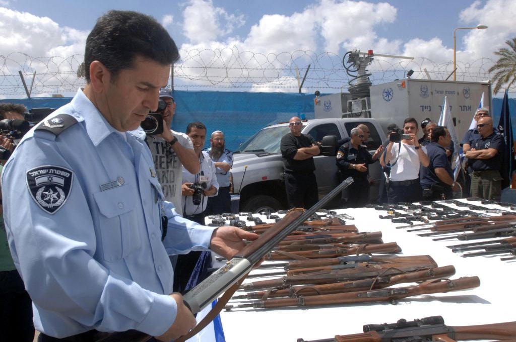 F140410DG02 Illegal firearms seized by Israeli police in an operation entitled "‘Operation Law and Order", seen on display at the Police Southern District. April 10, 2014. Photo by FLASH90