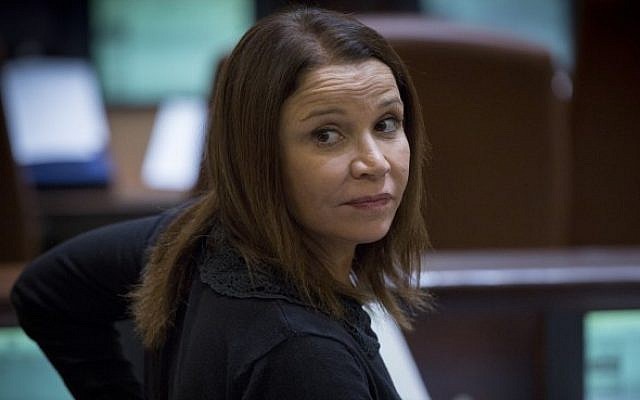 Labor MK Shelly Yachimovich. (Miriam Alster/Flash90) Labor MK Shelly Yachimovich. (Miriam Alster/Flash90)