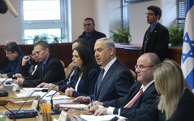 Prime Minister Benjamin Netanyahu leads the weekly government conference in Jerusalem on January 3, 2016. (Photo by Alex Kolomoisky/POOL) Prime Minister Benjamin Netanyahu leads the weekly government conference in Jerusalem on January 3, 2016. (Photo by Alex Kolomoisky/POOL)
