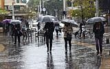 Rainstorm in Tel Aviv, January 3, 2016 (Esther Rubyan/Flash90)