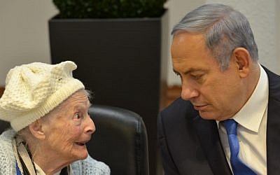Prime Minister Benjamin Netanyahu meets with Holocaust survivors ahead of International Holocaust Remembrance Day. January 26, 2016 (Kobi Gideon/GPO/Flash90)