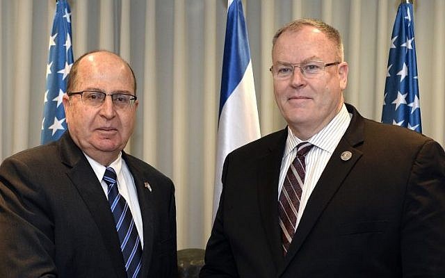 Defense Minister Moshe Ya'alon and US Deputy Secretary of Defense Robert Work at the Defense Ministry, Tel Aviv, January 14, 2016. (Ministry of Defense) Defense Minister Moshe Ya'alon and US Deputy Secretary of Defense Robert Work at the Defense Ministry, Tel Aviv, January 14, 2016. (Ministry of Defense)