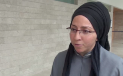 Oriane Ben-Uliel, wife of the prime suspect in the Duma terror attack, insists her husband is innocent on January 3, 2016. (Screenshot Israel National News)
