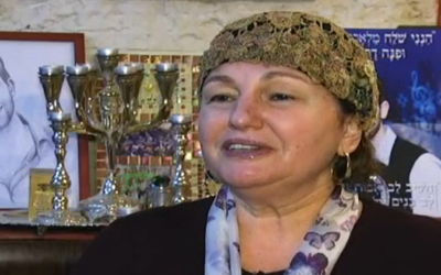 Sarah Rosenfeld, whose son Malachy was murdered in a terrorist attack in July 2015, speaks to Channel 10 on January 3, 2015. (screen capture: Channel 10)