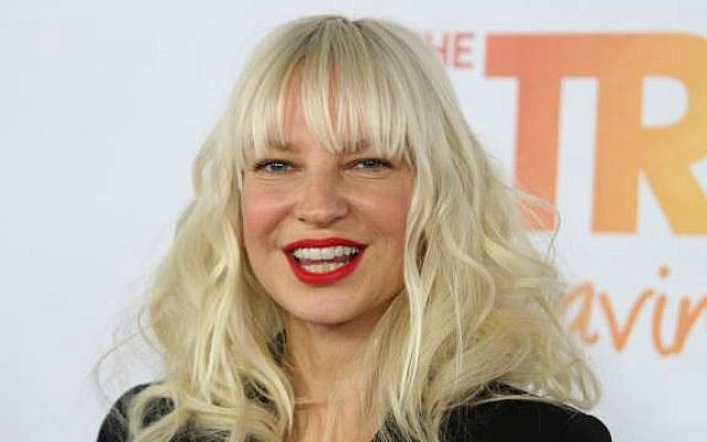 Australian pop star Sia has signed on the dotted line to perform in Tel Aviv this spring (Courtesy SiaLovers/CC BY-SA 4.0)