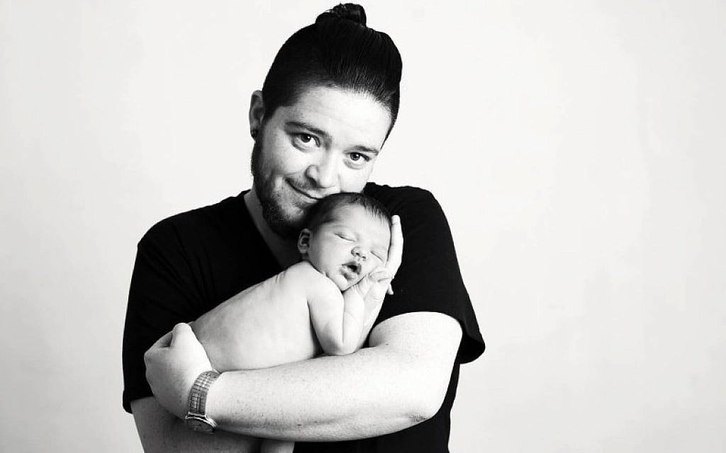Rafi Daugherty, with his daughter, Ettie (Kathryn Mathis)