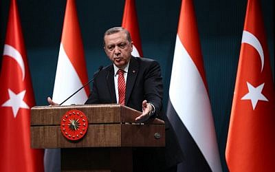 Turkish President Recep Tayyip Erdogan addresses a joint press conference with Yemen's president at the presidential complex in Ankara on February 16, 2016. (AFP / ADEM ALTAN) Turkish President Recep Tayyip Erdogan addresses a joint press conference with Yemen's president at the presidential complex in Ankara on February 16, 2016. (AFP / ADEM ALTAN)