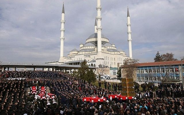 Honour guards carry the Turkish flag-draped coffins of car bombing victims during a funeral ceremony at Kocatepe Mosque in Ankara on February 19, 2016, two days after 28 people were killed in an attack in the capital. (AFP/ADEM ALTAN) Honour guards carry the Turkish flag-draped coffins of car bombing victims during a funeral ceremony at Kocatepe Mosque in Ankara on February 19, 2016, two days after 28 people were killed in an attack in the capital. (AFP/ADEM ALTAN)