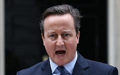 British Prime Minister David Cameron makes a statement to the media outside 10 Downing Street in London on February 20 , 2016 regarding the upcoming referendum on whether to stay in the EU (AFP / JUSTIN TALLIS)