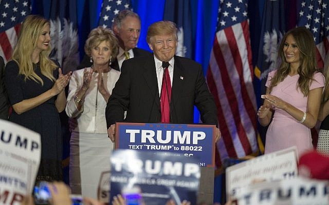 Republican presidential candidate Donald Trump celebrates winning the South Carolina primary in Spartanburg, South Carolina, February 20, 2016. (AFP / JIM WATSON)