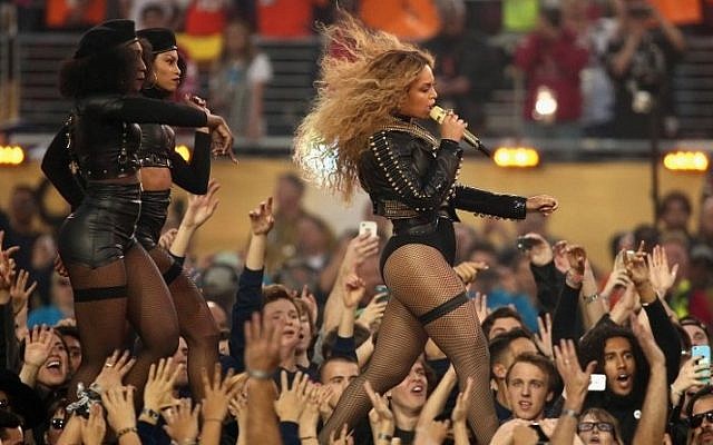 Beyonce performs onstage during the Pepsi Super Bowl 50 Halftime Show at Levi's Stadium on February 7, 2016 in Santa Clara, California. (Christopher Polk/Getty Images/AFP) Beyonce performs onstage during the Pepsi Super Bowl 50 Halftime Show at Levi's Stadium on February 7, 2016 in Santa Clara, California. (Christopher Polk/Getty Images/AFP)