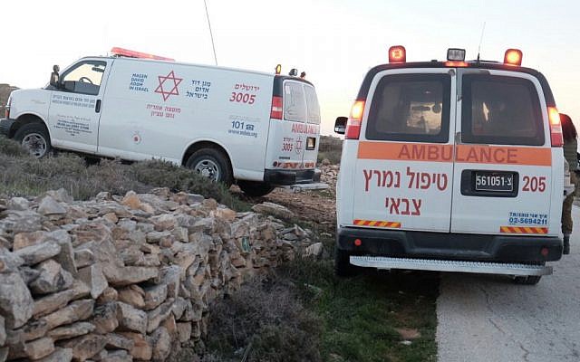 Ambulances arrive at the scene of a suspected stabbing attack in the Neve Daniel settlement in the West Bank on February 9, 2016. (Magen David Adom) Ambulances arrive at the scene of a suspected stabbing attack in the Neve Daniel settlement in the West Bank on February 9, 2016. (Magen David Adom)