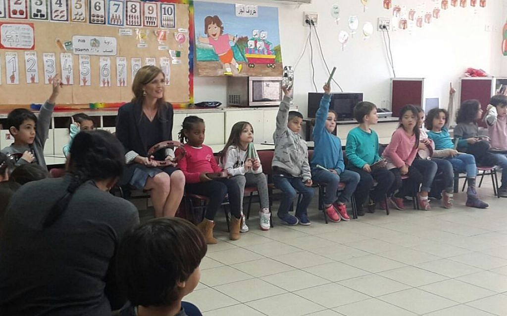 Samantha Power, the adult, with schoolchildren in Jerusalem on February 15, 2016. (Marissa Newman/Times of Israel)