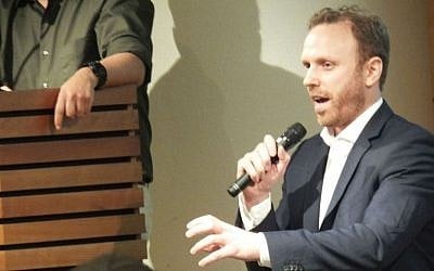 Author Max Blumenthal at a controversial Toronto event organized by PEN Canada — a charity which advocates for free expression and other basic rights for writers, on February 24, 2014. (Sammy Hudes/The Times of Israel)