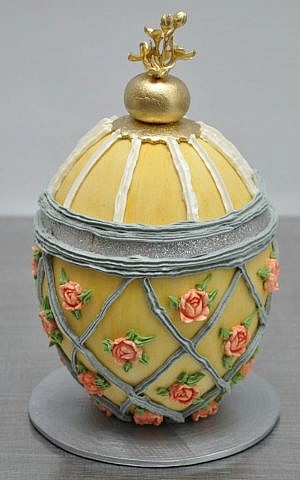 Sylvia Weinstock has created miniature cakes resembling Faberge eggs. (Courtesy)