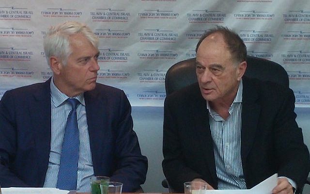 EU ambassador to Israel Lars Faaborg-Andersen (left) meets with Uriel Lynn, head of the Federation of Israeli Chambers of Commerce, February 2, 2016 (Courtesy) EU ambassador to Israel Lars Faaborg-Andersen (left) meets with Uriel Lynn, head of the Federation of Israeli Chambers of Commerce, February 2, 2016 (Courtesy)