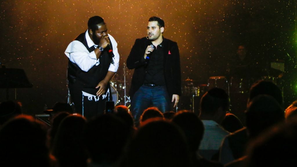 Israeli-born writer and composer Gad Elbaz (right) performs with Nissim Baruch Black of Seattle, Washington. (courtesy) Israeli-born writer and composer Gad Elbaz (right) performs with Nissim Baruch Black of Seattle, Washington. (courtesy)